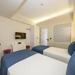Ece Marina Suites