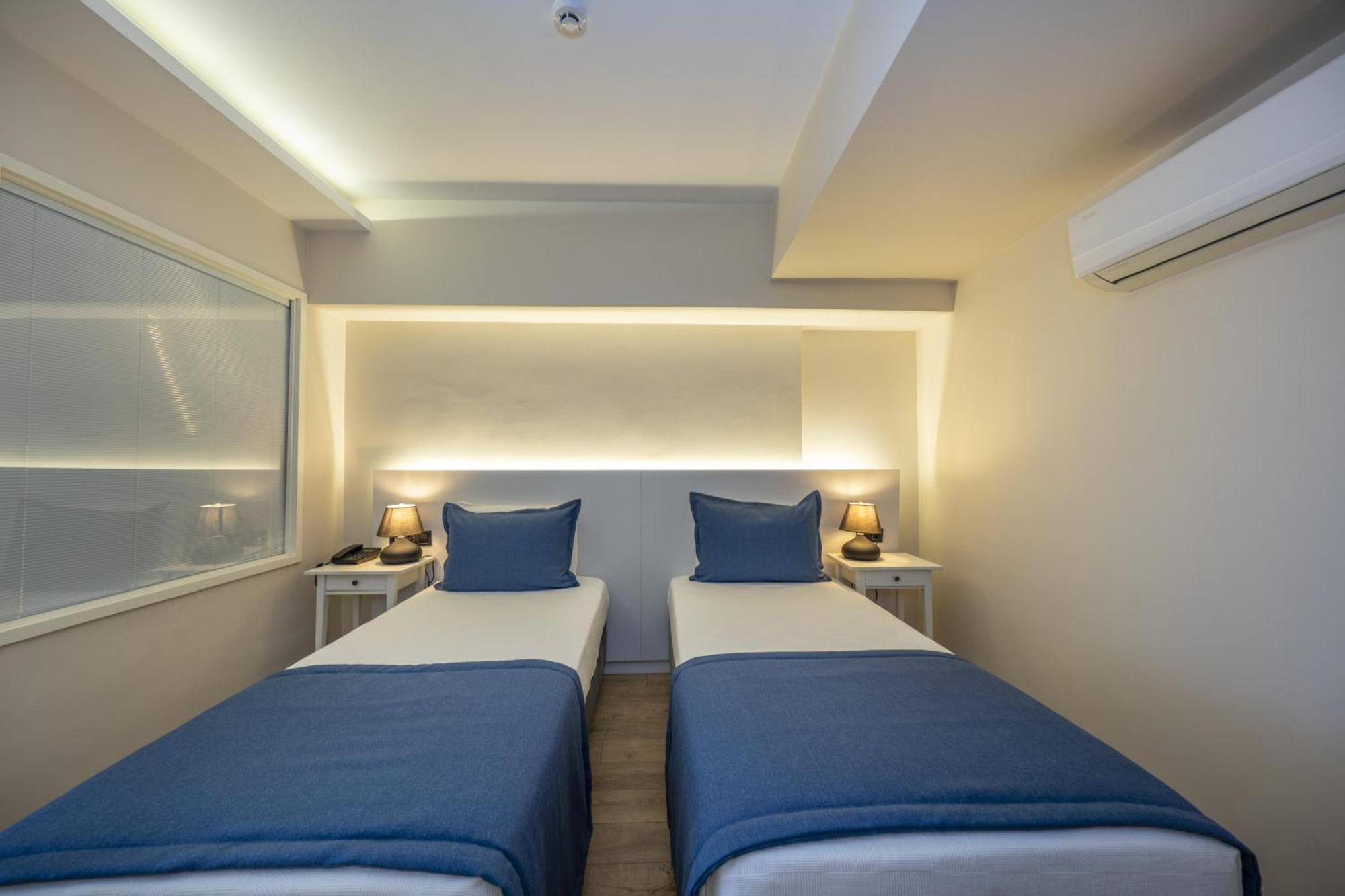 Ece Marina Otel 2*