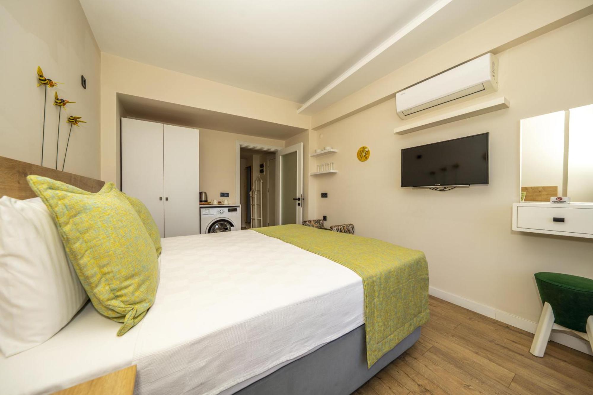 Otel Ece Marina 2*